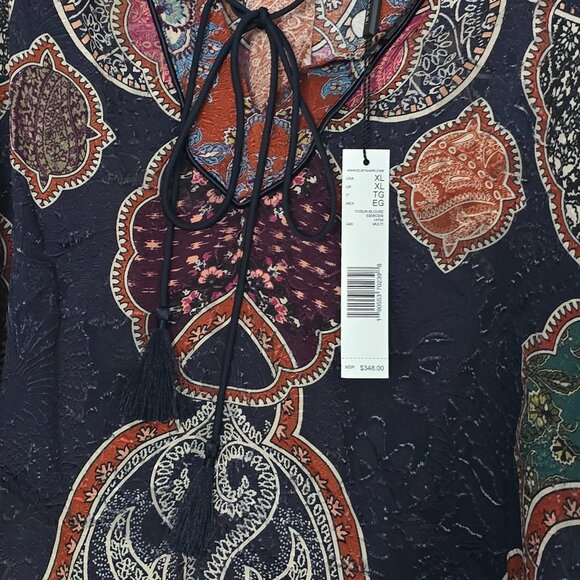 Top - Picture 4 of 4